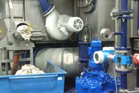 弗拉切林ungsmachineausgerüstetmitbOLFILTER