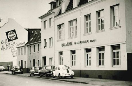 LosSres公司Walter Boll和Kirch MashinenfabrikGmbH inColonia-Ehrenfeld